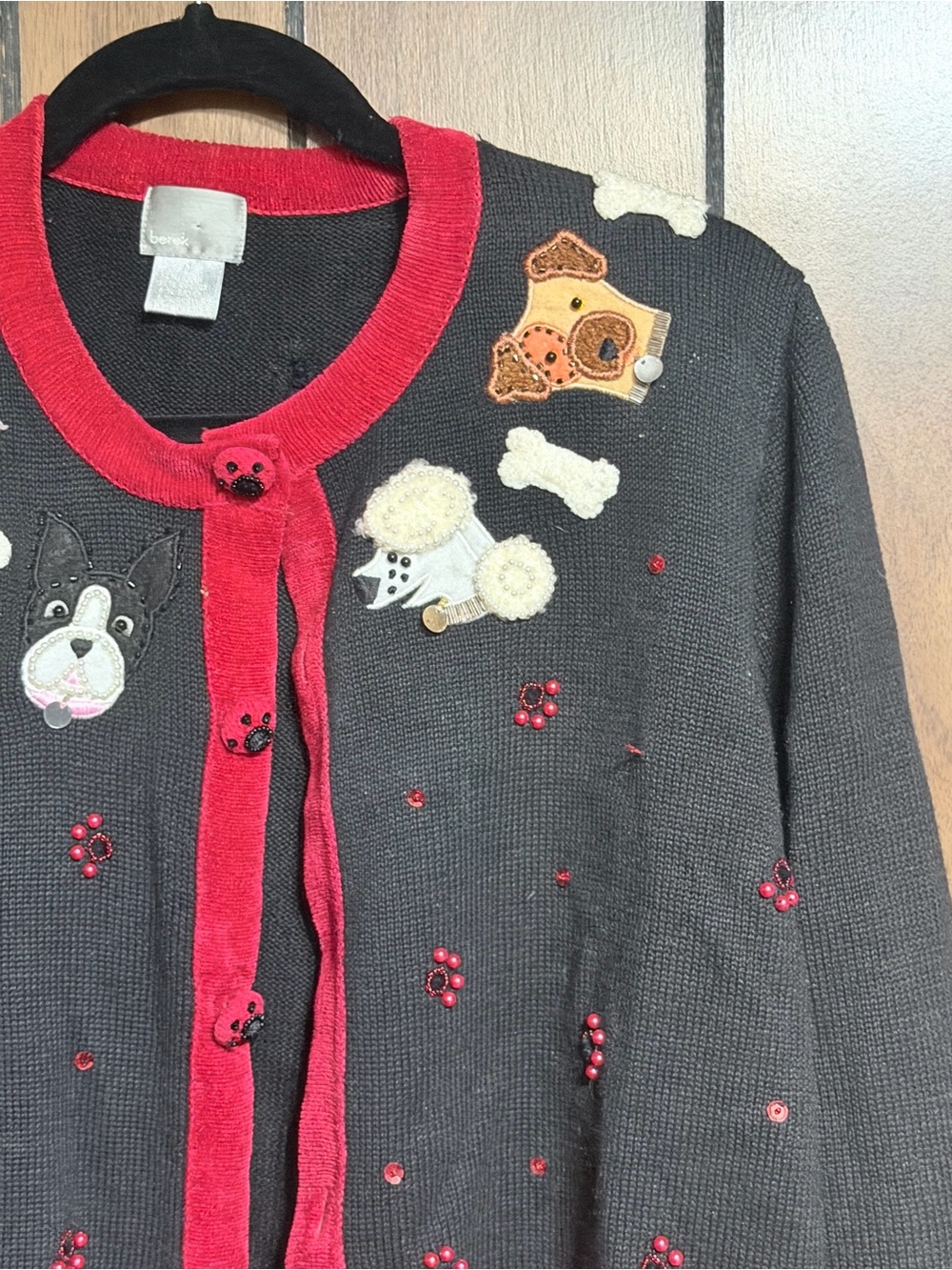 berek Black & Red Dog Motif Cardigan Sweater - Picture 4 of 10